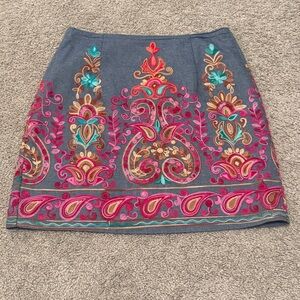Entro Mini Skirt with Colorful Embroidery